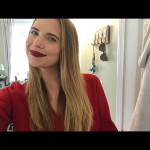 Meet your Posher, Julia